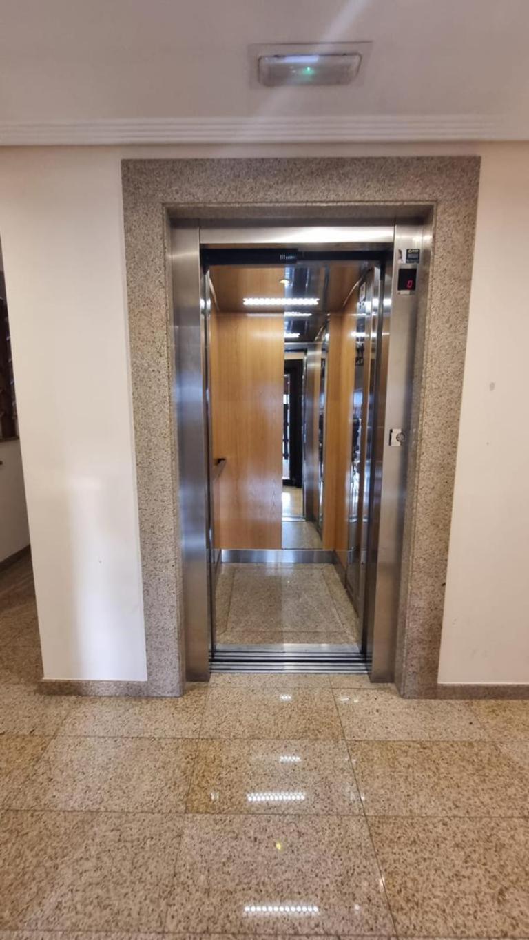 Apartamento 1 Dormitorio 4 Personas En El Grove O Grove Kültér fotó
